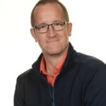 Mr Saunders